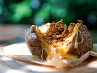 Η τέλεια συνταγή για ψητές πατάτες στο air fryer