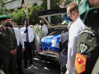 "Αθάνατος"! Θρήνος στην κηδεία...