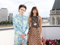 Τιμοτέ Σαλαμέ: Η Stella Mc Cartney έντυσ...