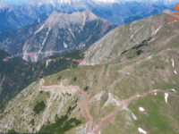 Οδηγώντας σε μία από τις πιο επικίνδυνες...