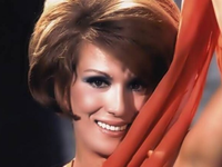 Μαίρη Χρονοπούλου: Σε ένα πάρτι με κρασί...