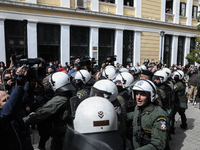 ΝΑ ΜΗΝ ΔΗΜΟΣΙΕΥΘΕΙ Ρούλα Πισπιρίγκου: Απ...