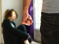 Συγκλονιστική μαρτυρία από θύμα ενδοοικο...