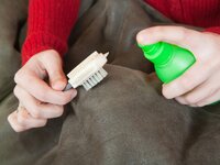 Λεκέδες από καφέ και κρασί: Πώς να τους ...