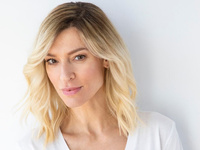 «Κάτω τα χέρια από τα παιδιά μας σιχάματ...