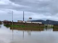 Δυτική Αχαΐα: Πλημμύρισαν δρόμοι και καλ...