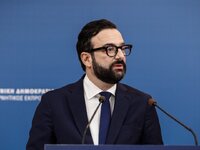 Παραιτήθηκε από κυβερνητικός εκπρόσωπος ...