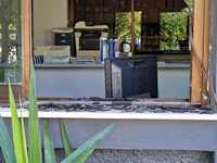 Πάτρα: Διέρρηξαν κατάστημα με ανταλλακτι...