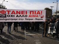 Πατρών - Πύργου: "Ως εδώ και μη παρ...