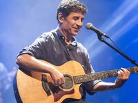 Στην Πάτρα 4 Ιουνίου ο ερμηνευτής Σωκράτ...