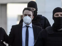 Γλυκά Νερά: Διεκόπη η δίκη του γυναικοκτόνου