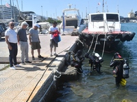 Έβγαλαν σκουπίδια από τον βυθό, στη Μαρί...