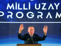 Επιστρέφει εσπευσμένα για την σύνοδο του...