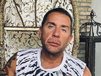 Γιώργος Μαζωνάκης: Έλαβε και τυπικά εξιτ...