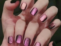 Nέο «φρούτο», νύχια που μοιάζουν γυάλινα...