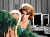 Mαίρη Χρονοπούλου: H Finos Film αποχαιρε...