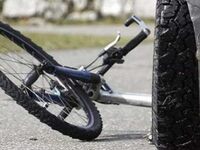 Νταλίκα παρέσυρε ποδηλάτη στα Δεμένικα Πατρών