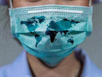 Η αρχή του τέλους: Η πρώτη χώρα της Ευρώ...