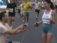 42ος Αυθεντικός Μαραθώνιος Αθήνας 2025: ...