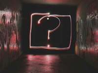 Μάθε τι σημαίνει η φράση «τι καπνό φουμ...