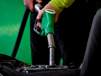 Fuel Pass: Τα ποσά, οι δικαιούχοι και οι αιτήσεις