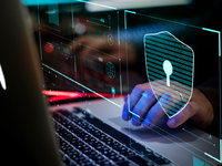 Ιταλοί χάκερς στη «μάχη» κατά του κορωνο...