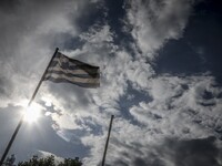 Σάκης Αρναούτογλου: Τι καιρό θα κάνει τη...