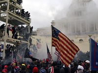 ΗΠΑ: 52 συλλήψεις για την εισβολή στο Κα...