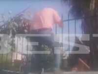 Καλαμάτα: Ξύλο με καρέκλες ανάμεσα σε γο...