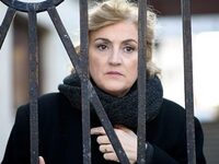 Η Υρώ Μανέ με τον "Συμβολαιογράφο&q...