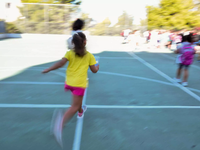 Γυμναστής παρενοχλούσε και θώπευε μαθητ...