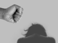 «Ήθελα να μιλήσω, αλλά οι γονείς μου με ...