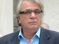 Πέθανε ο  επιχειρηματίας Στηβ Κακέτσης