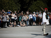 Κορωνοϊός: Συνωστισμός στον Άγνωστο Στρα...