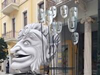 Πάτρα: Τα λευκά καρναβαλικά κεφάλια στην...