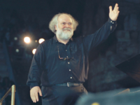 Γιάννης Μαρκόπουλος: Το κρυφό μήνυμα στο...