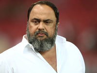 Βαγγέλης Μαρινάκης: «Ο διαιτητής ήταν κα...