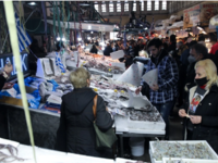 Ανοιχτά τα καταστήματα τροφίμων την Καθαρά Δευτέρα