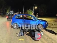 Πάτρα: Σύγκρουση ΙΧ με μηχανάκι στην Παρ...