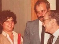 Το συγκινητικό αντίο του Νίκου Νικολόπου...