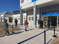 Αχαϊα: ΔΕΙΤΕ τι είδους εμβόλια γίνονται ...