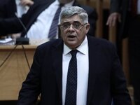 Με κορωνοϊό ο χρυσαυγίτης Νίκος Μιχαλολι...