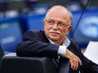 ΣΥΡΙΖΑ: Αποχώρησε και ο Δημήτρης Παπαδημούλης