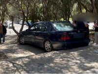 Διονυσίου Αρεοπαγίτου: Αυτοκίνητο καβάλη...