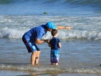 Τα τέσσερα ζώδια που μεγαλώνουν εκπληκτικά παιδιά 