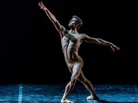 Δεν χάνεται: «Ο Χορός του Γαλαξία» με το...