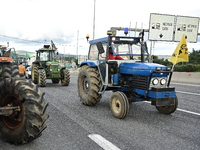 Ξεκίνησαν τα τρακτέρ για το Σύνταγμα- Εί...