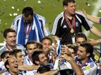 EURO 2004: Πέρασαν 14 χρόνια από τον θρί...