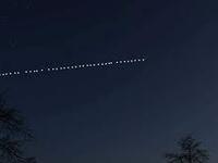 Η SpaceX του Μασκ κατεβάζει τους δορυφόρ...