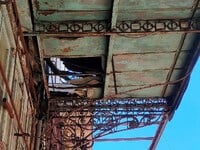 Πάτρα: Ανησυχία για υπόστεγα και σοβάδες...
